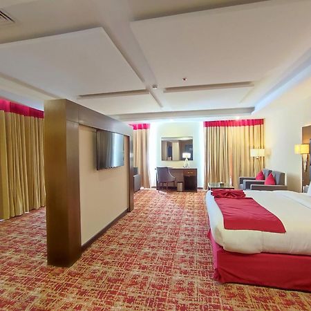 Ramada By Wyndham Murree Lower Topa Resort מראה חיצוני תמונה